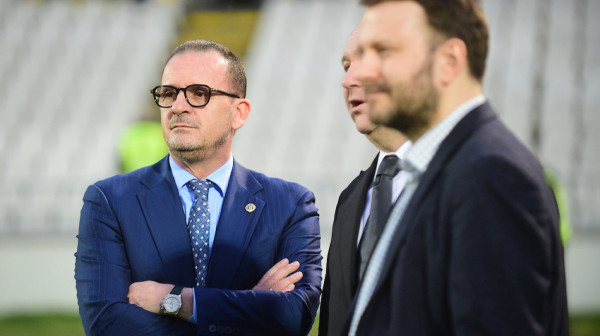 Mijatović "grobarima": "Zašto ste nezadovoljni, radovaćemo se zajedno!"