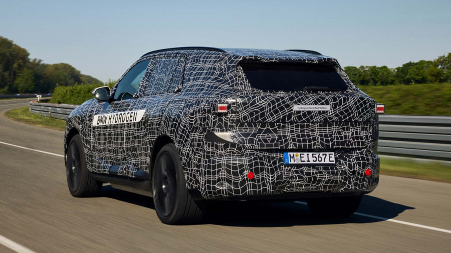 Stiže novi BMW X5: Hoćete benzin, dizel, hibrid, struju, vodonik? Sve može! FOTO