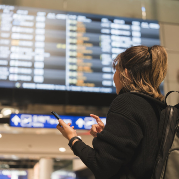 Sve više ljudi radi ovo na aerodromu: "Nov termin"
