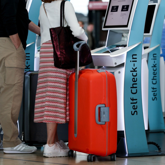 Avio-kompanije smanjile težinu prtljaga zbog nestašice goriva