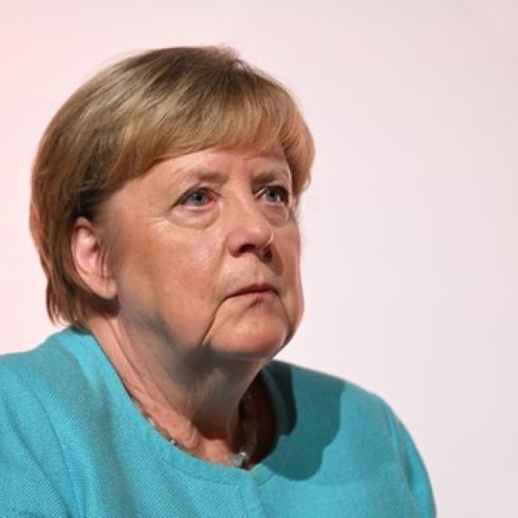 Angela iznenadila?