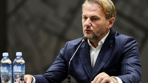Mijailović govorio o novom ugovoru Karlika Džonsa