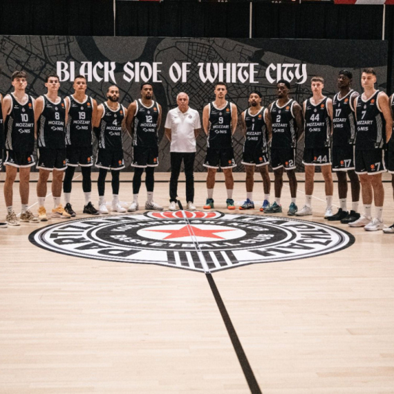Partizan oslabljen u Dubaiju; Obradović: "Verujem u igrače"; Pokuševski: "Imamo prednost"