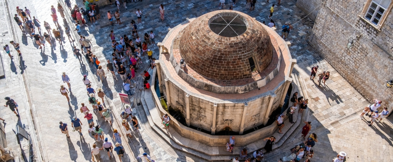 Hrvati u problemu zbog turista: Uvedeno ograničenje