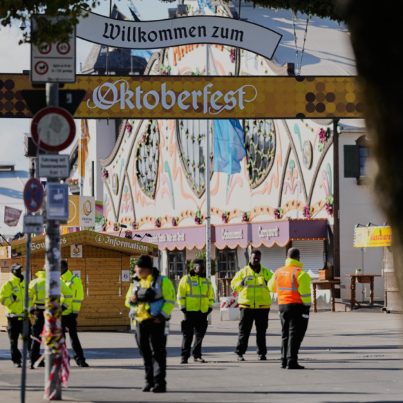 Ponovo zatvoren Oktobarfest: Policija na nogama, ima mrtvih FOTO