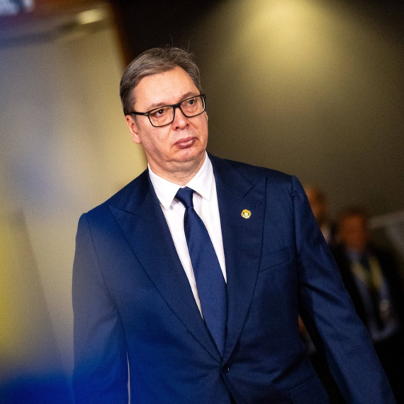 Vučić uputio saučešće povodom tragedije u Tuzli: "Srbija je spremna da pruži pomoć"