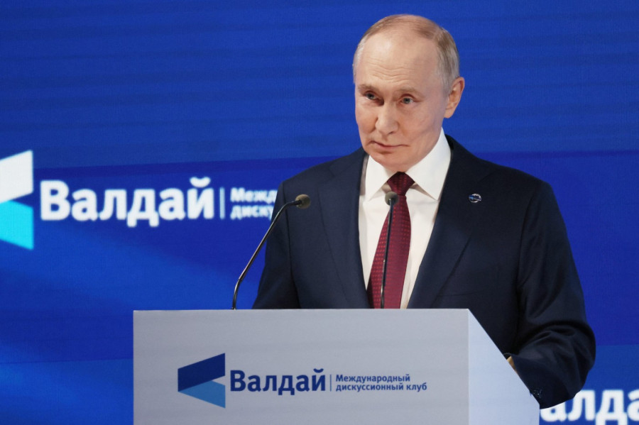 Slažem se sa Vučićem; Putin: U Srbiji pokušaj obojene revolucije FOTO