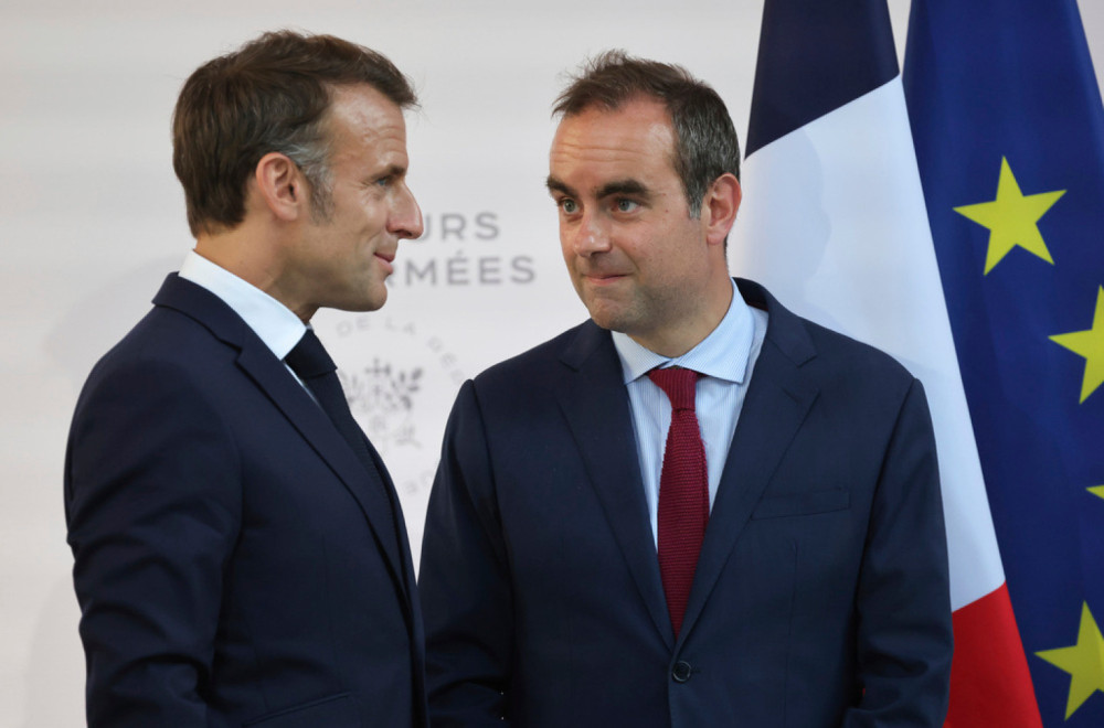 Šok u Francuskoj: Podneo je ostavku