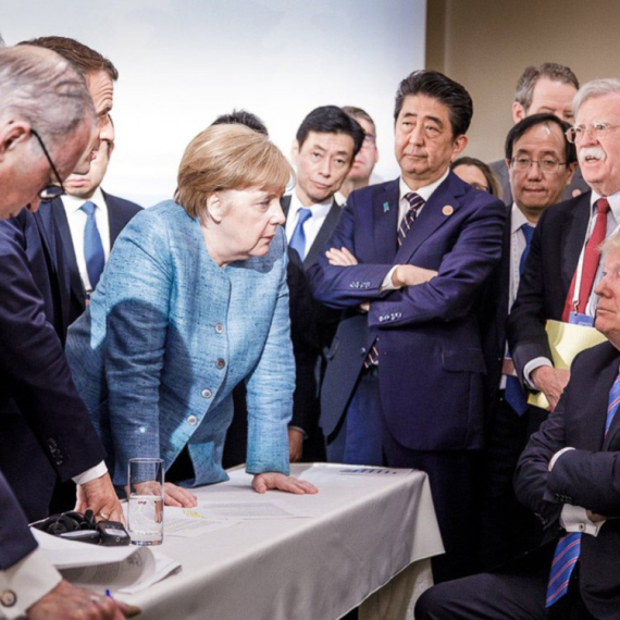 "NATO je mrtav"; Tramp: Ja odlazim; Poruka Hrvatima: Mora da se osećate bedno; "Hajde Angela..."