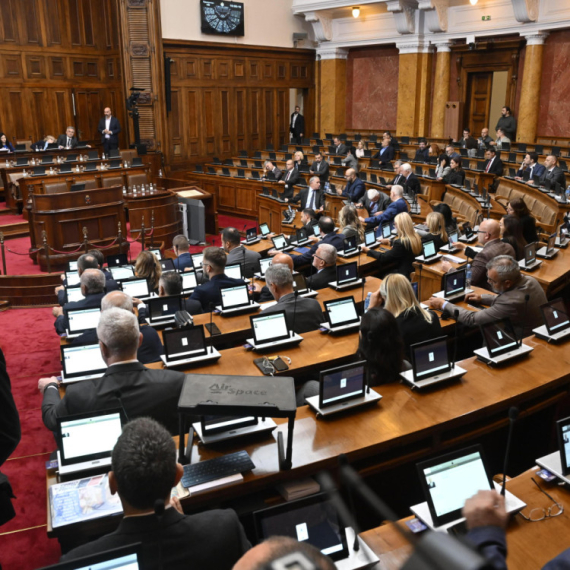 Sutra sednica Skupštine o predlogu opozicije za glasanje o nepoverenju vladi