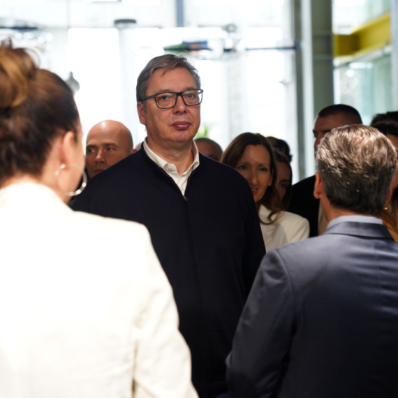Vučić o Vjosi Osmani: Zamislite dođe vam predstavnik lažne države i priča vam o teritorijalnom integritetu