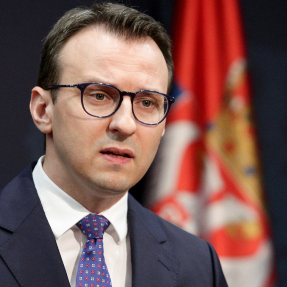 "Skandalozno, Kurti se plaši"