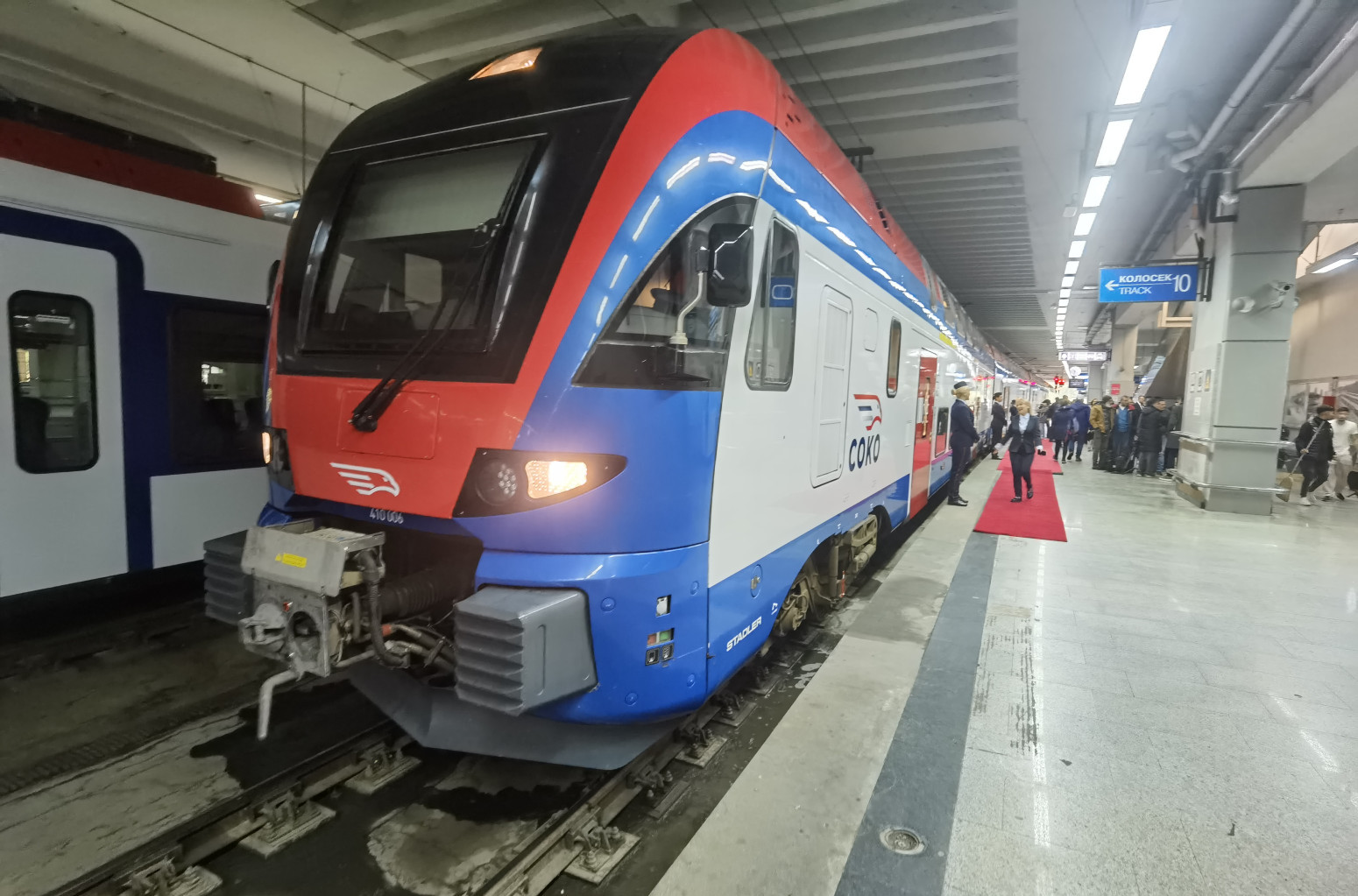 Zahvaljujući Vučiću Budimpešta od februara na dva i po sata; I do Beča kraće nego putničkim vozilom
