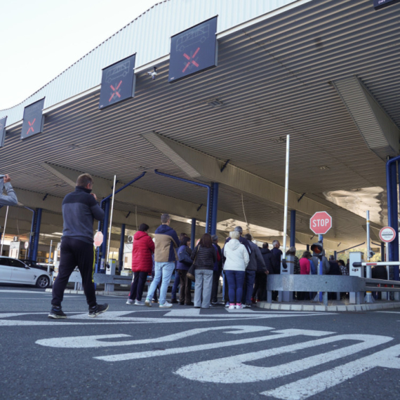 Putnici o novom sistemu ulaska u EU: "Katastrofa" FOTO/VIDEO