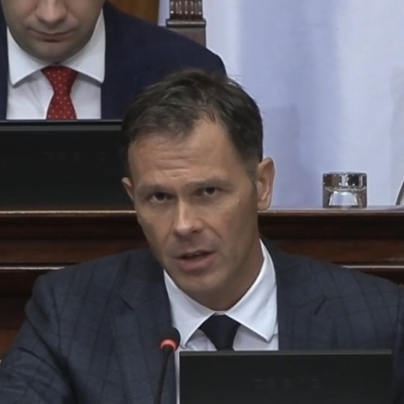 Mali odgovorio Nikeziću: "Građani Srbije očekuju bolji standard"; "Vi ste im dali zemlju pred bankrotom"