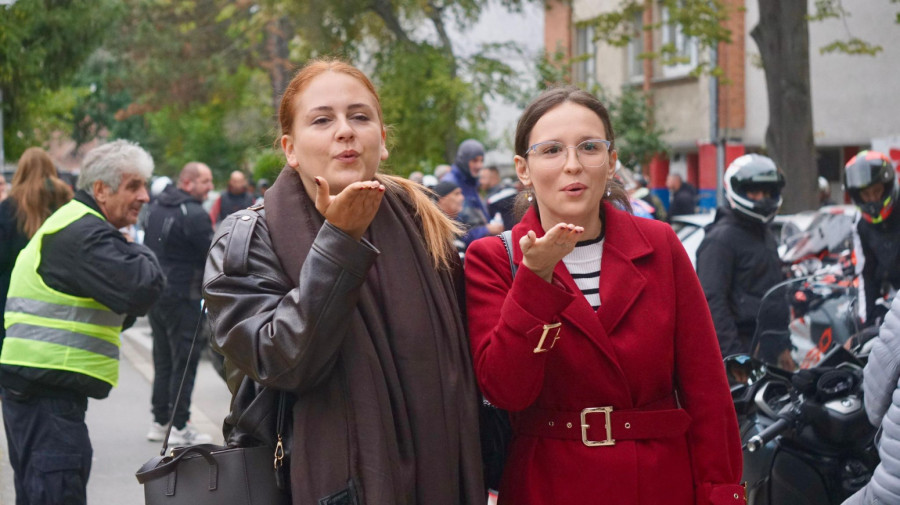 Veličanstvene slike – građani protiv blokada uz srpski narod na KiM; Prestonica na nogama FOTO/VIDEO