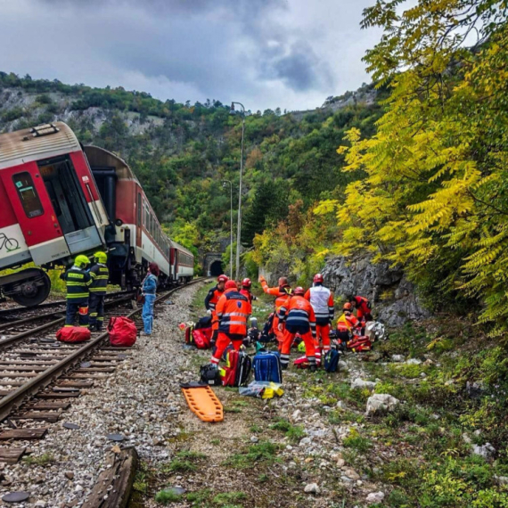 Chaos in Slovakia: Trains collide – at least 100 injured; Rescue helicopter deployed PHOTO