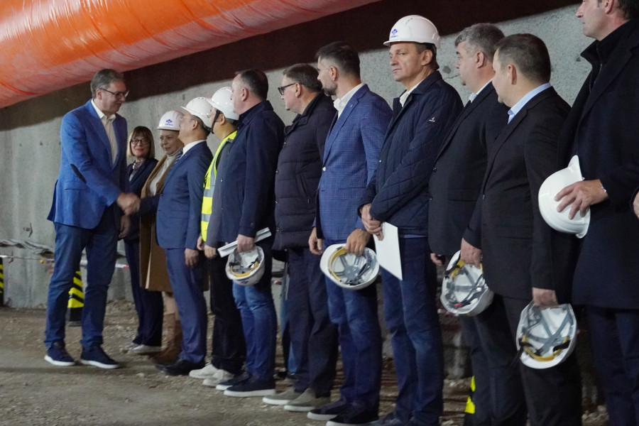 Ovo je najduži tunel u Srbiji; Vučić na Iriškom vencu: Mačva i Srem biće ispresecani putevima FOTO/VIDEO