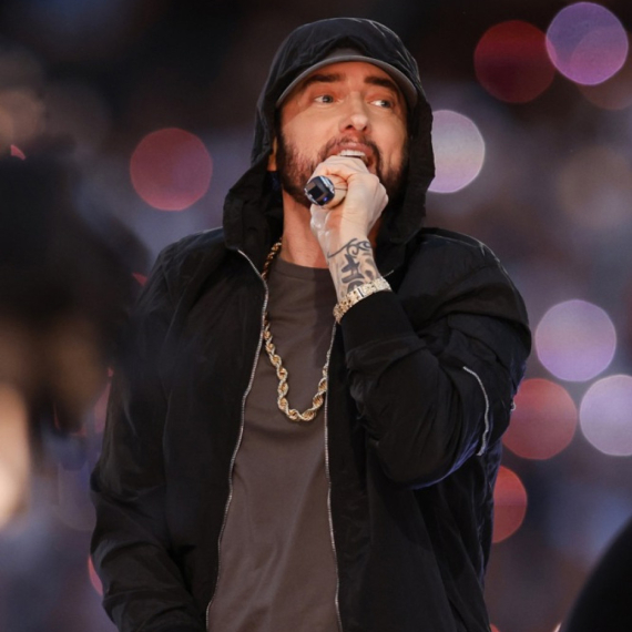 Nakon 19 godina samoće: Eminem konačno ima devojku? FOTO