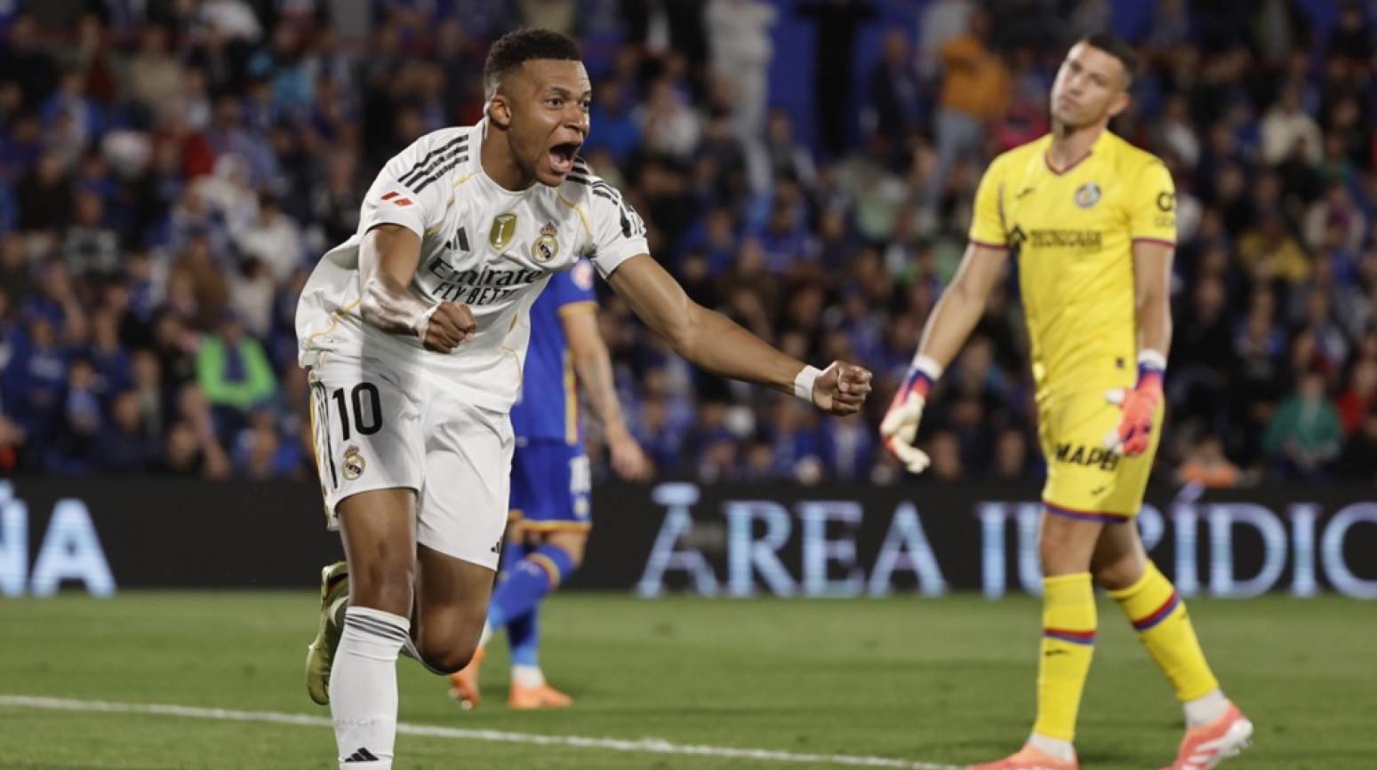 Vinisijus "sređivao" crvene – Mbape spasao Real u predgrađu Madrida VIDEO