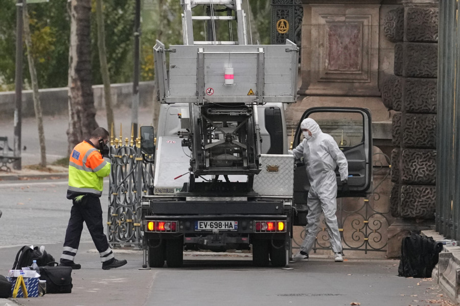 Francuska sumnja na strane sile: Otkriveni detalji istrage pljačke Luvra
