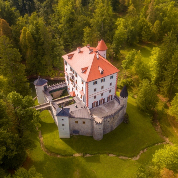 Najlepši od 500 dvoraca u Sloveniji: Bajka nadohvat ruke za osam i po evra FOTO