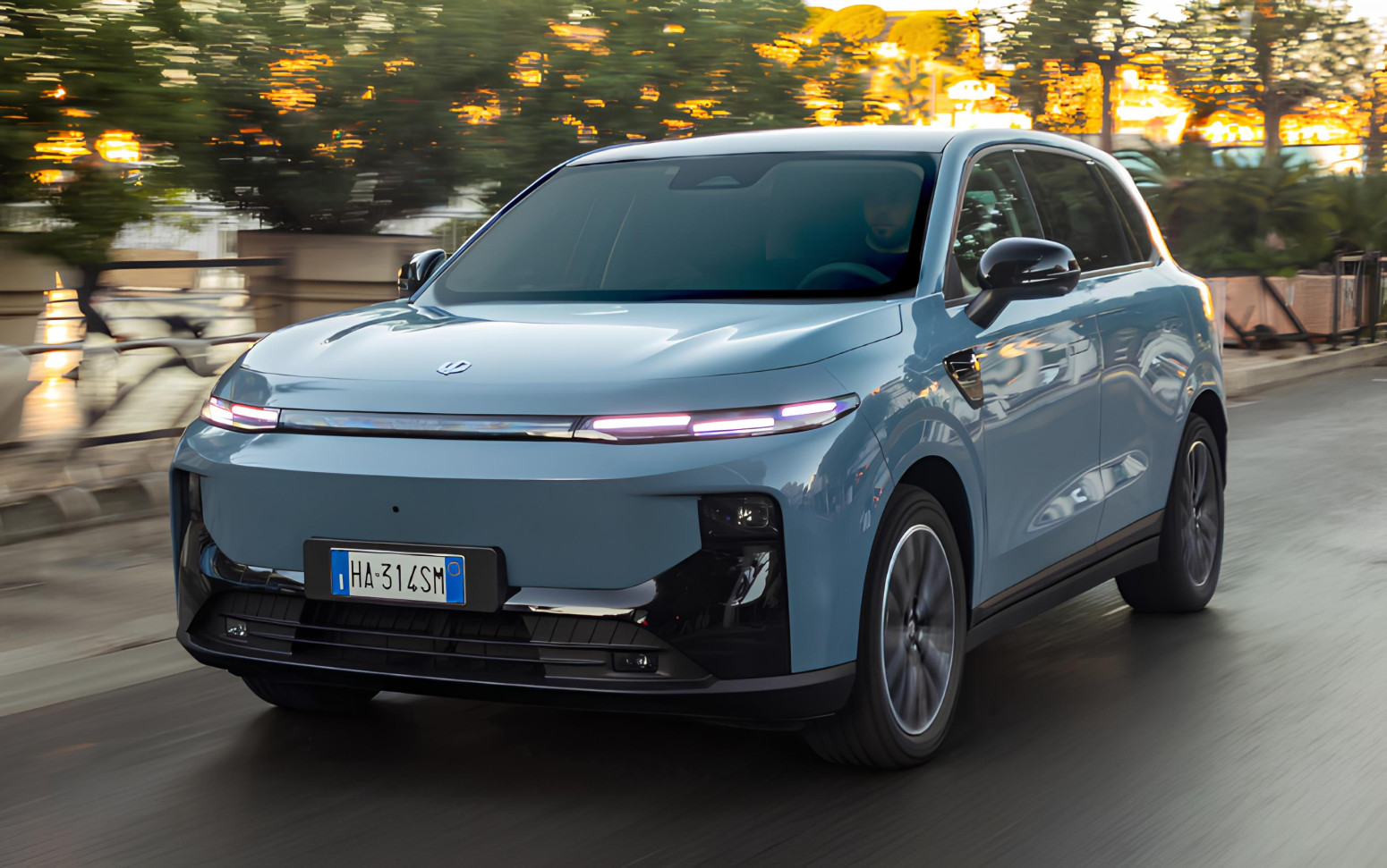 Tražili zabranu kineskih automobila, a onda su shvatili da bi i sami mogli da budu pogođeni