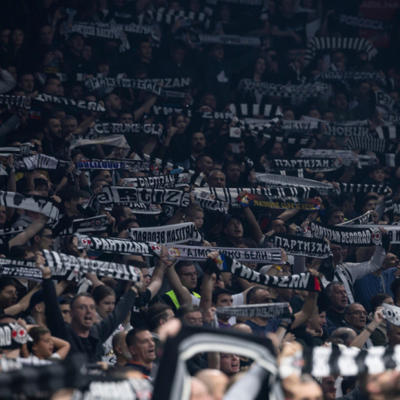 Partizan objavio sliku čoveka koji je prevario više od 100 "grobara"