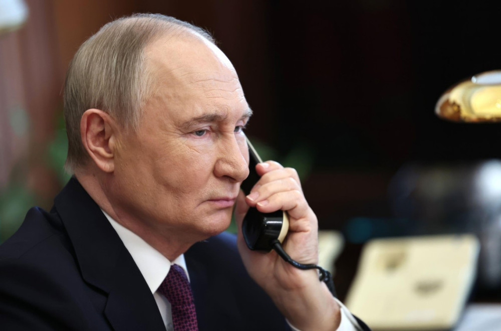 The phone call that changed everything: "When I call Putin…"