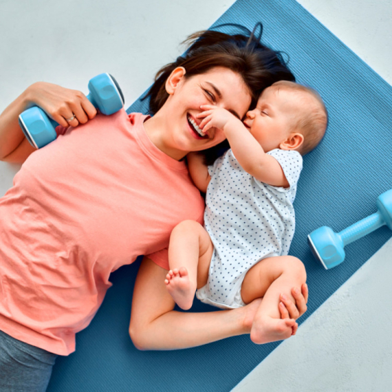 Kako da se vratite u formu nakon porođaja? 3 saveta za gubitak kilograma