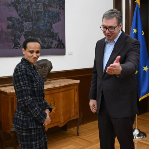 Vučić i Mali sa Misijom MMF-a: Cilj očuvanje stabilnosti i dalji ekonomski rast FOTO