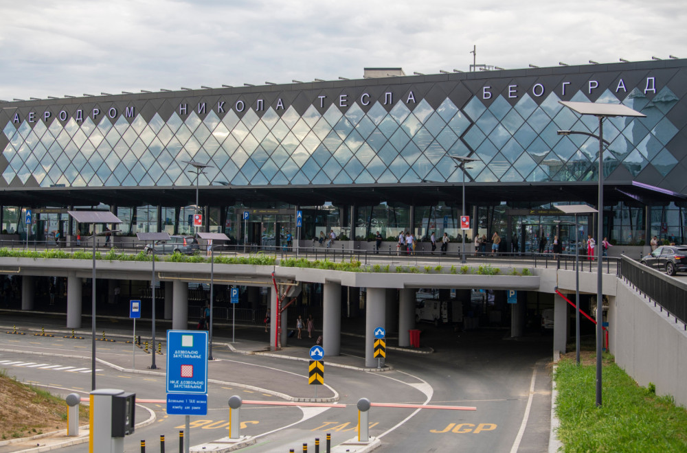 Počelo proširenje beogradskog aerodroma: Grade se tri nova gejta