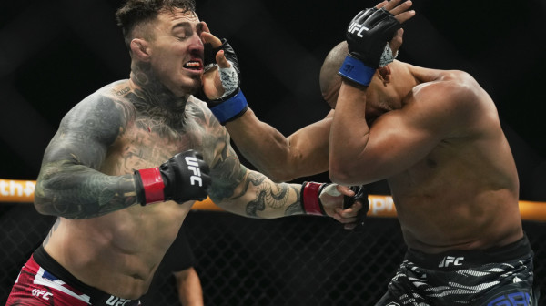 Zabrinjavajuće vesti o UFC šampionu: "On je oštećen" VIDEO