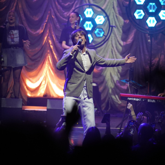 Neverovatno: Jakov Jozinović rasprodao i četvrti koncert FOTO