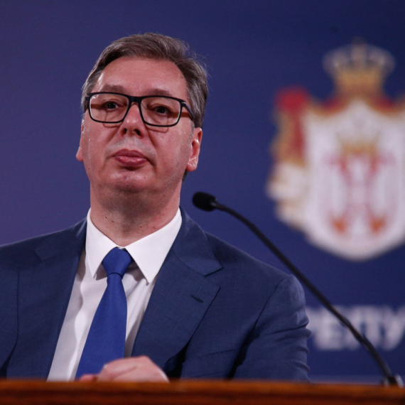 N1 prenosi vesti o tuđem moralu, a forsiraju neistine o Vučiću; U svetu se za tako nešto podnose ostavke FOTO