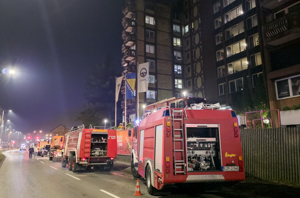 Najmanje desetoro mrtvih u požaru u Domu penzionera FOTO/VIDEO