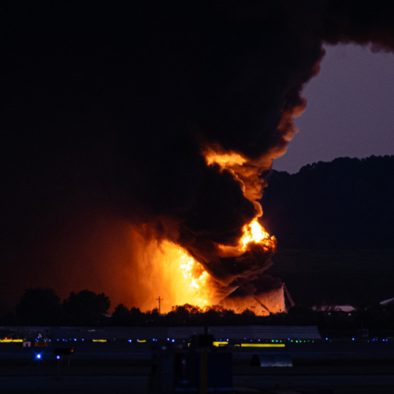 Srušio se avion; Ima poginulih FOTO