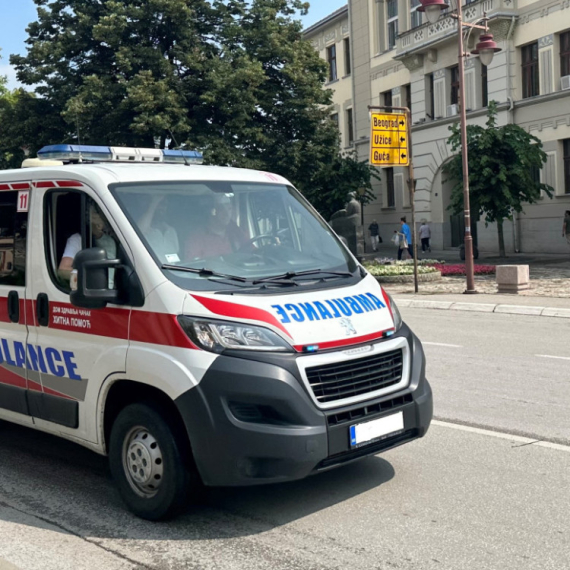 Puno povreda, problemi sa visokim pritiskom i disanjem: Kragujevčani čak 187 puta pozvali Hitnu pomoć