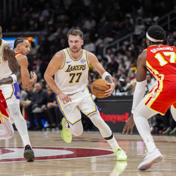 Atlanta "raznela" Lejkerse – Dončić razočarao