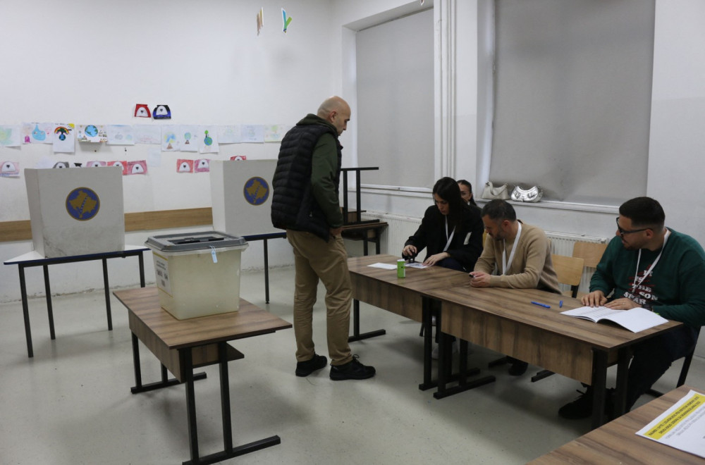 Za izbore na KiM prijavile se 22 stranke, od kojih tri srpske, i tri koalicije