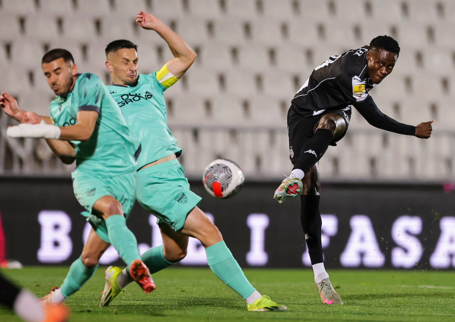 Ugrešić i Natho vratili Partizan na čelo Superlige!