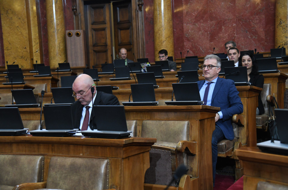Opozicija ponovo nije obezbedila kvorum; Došlo 20 poslanika