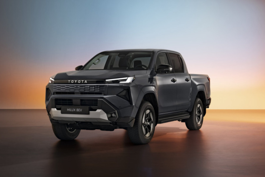 Šta dizajneri kažu za novi Toyota Hilux