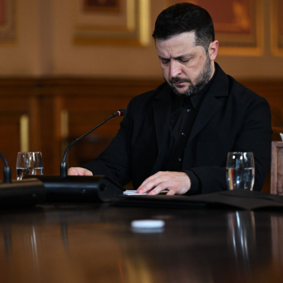 Tajni pregovori u Vašingtonu: Zelenski sve bliži smeni?