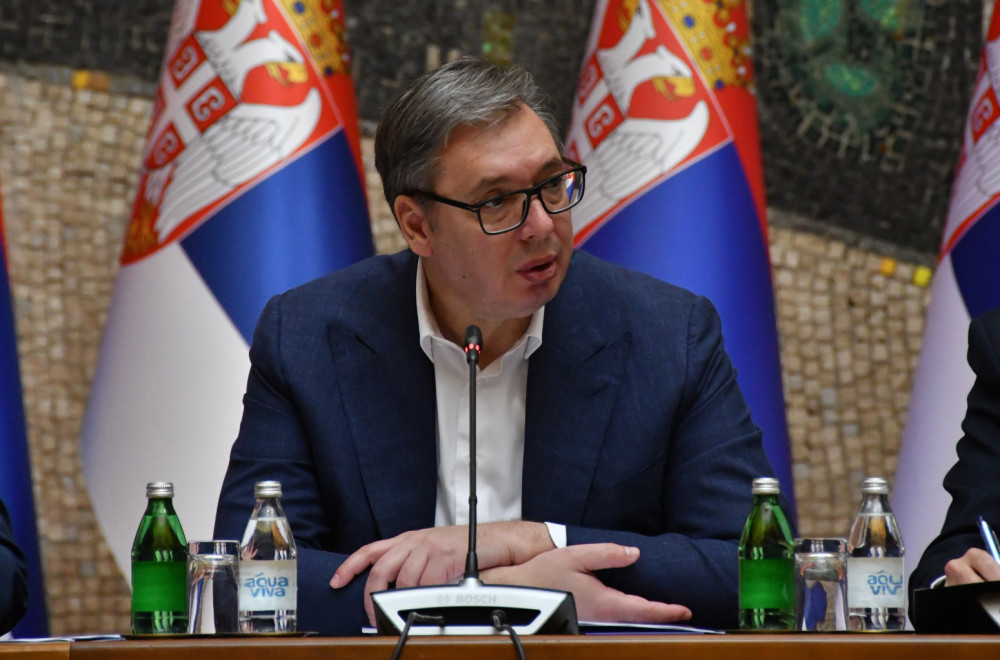 Vučić at the Government session regarding NIS situation: "We have 25,000 tons of diesel in military reserves"