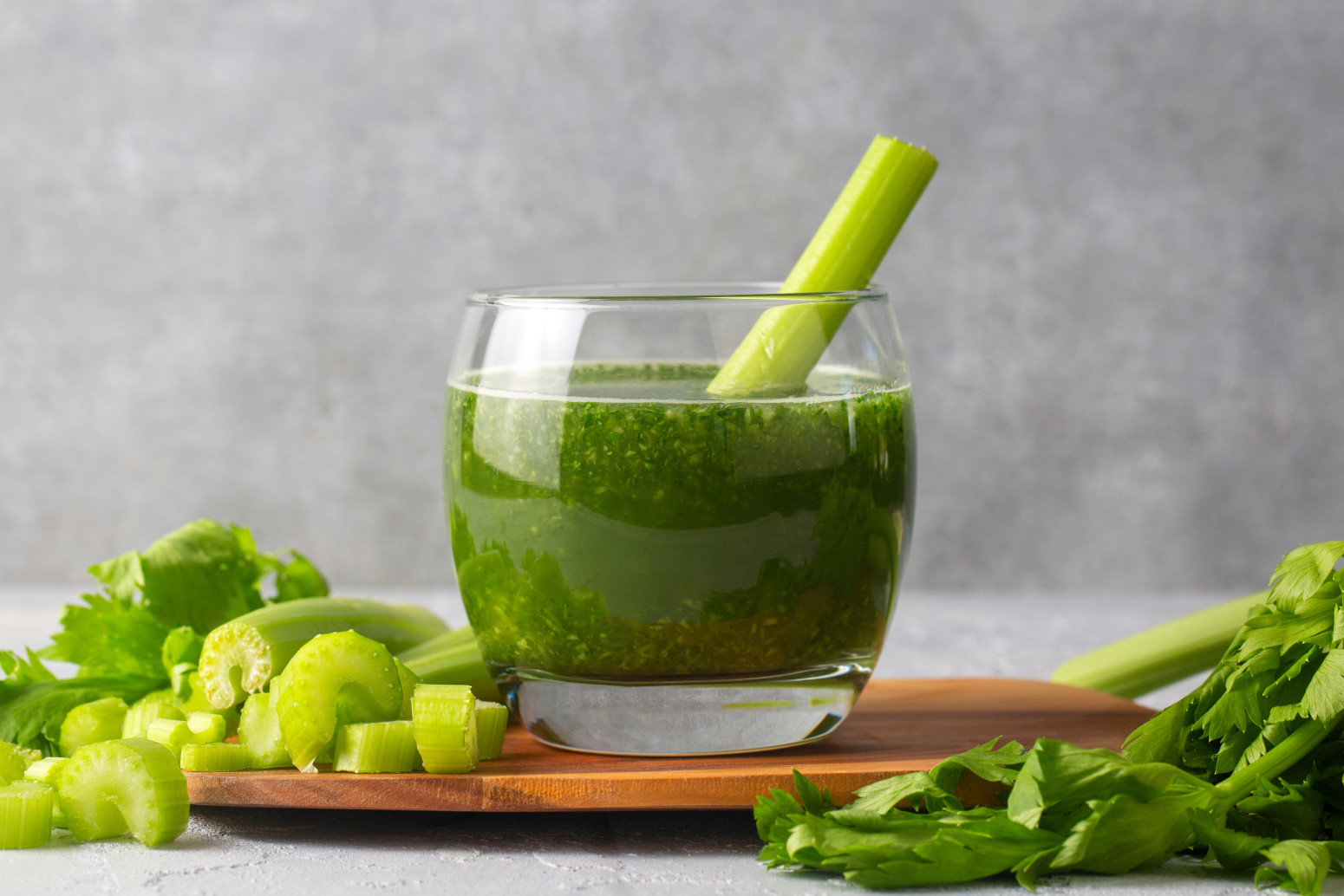Popularni napitak je pun vitamina i minerala, ali evo šta se dešava ako ga pijemo baš svaki dan