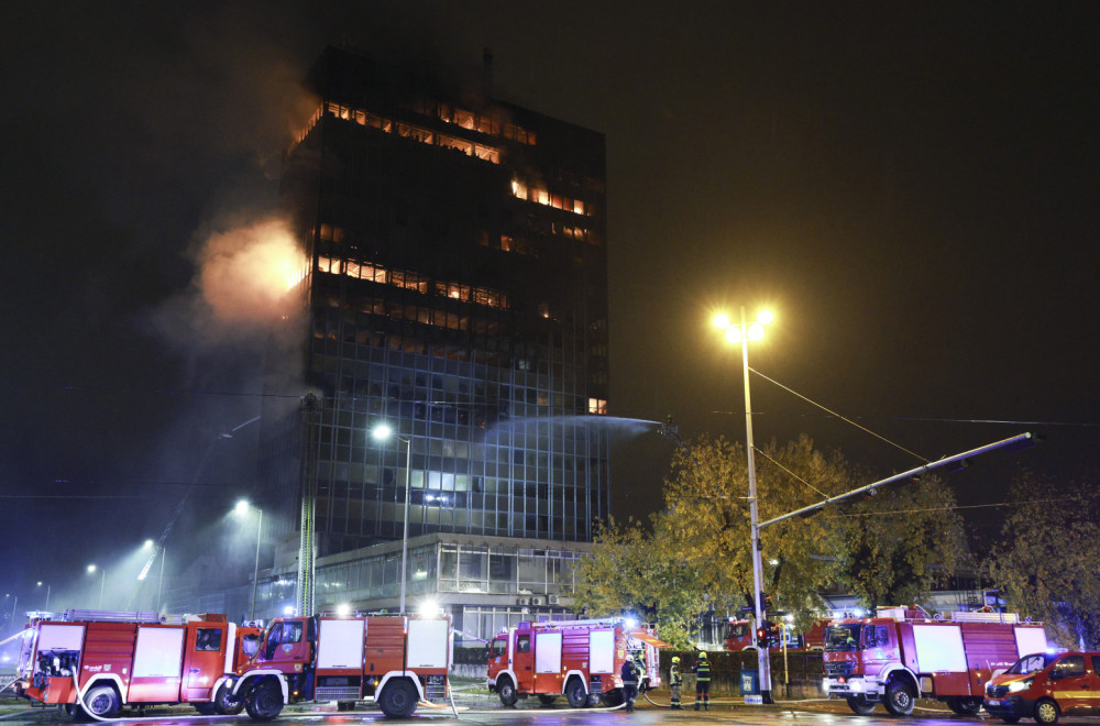 A fire engulfed a high-rise building — the structure has been completely destroyed; residents have been warned