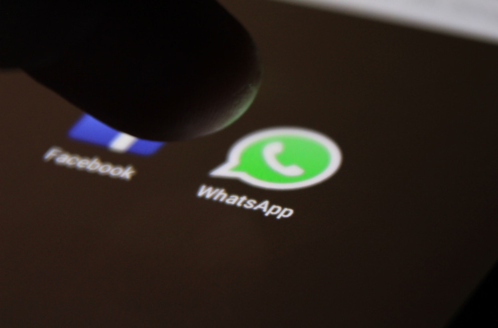 WhatsApp kakav ne poznajete: Stiže "tečno staklo", evo šta se sve menja VIDEO