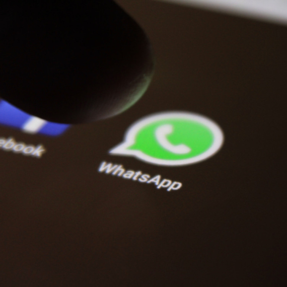 WhatsApp kakav ne poznajete: Stiže "tečno staklo", evo šta se sve menja VIDEO