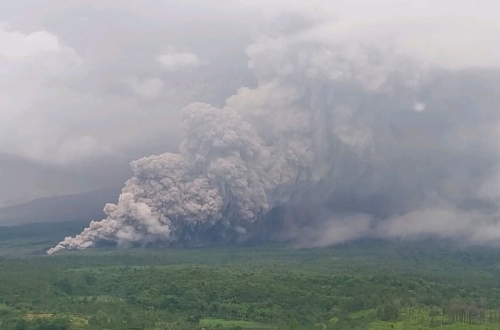 Podignut nivo uzbune: Još jedna erupcija vulkana, stanovništvo u opasnosti VIDEO